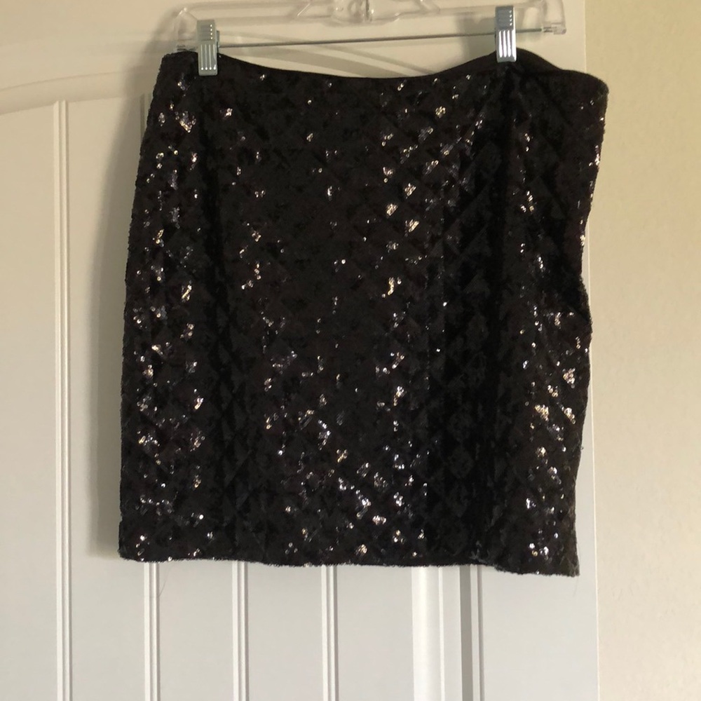 Black mini sequin skirt